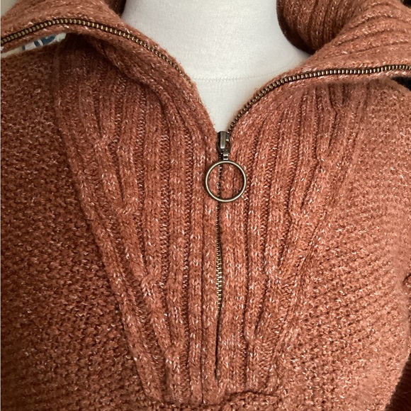 UNIVERSAL THREAD Cozy Rust Quarter Zip Sweater - Picture 6 of 7
